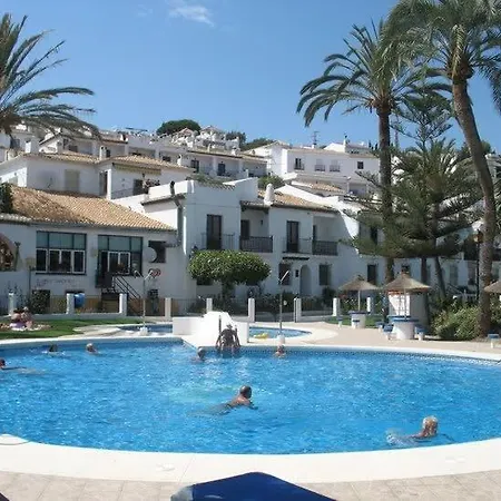 بيت للعطل Casa Bella Vista نيرخا