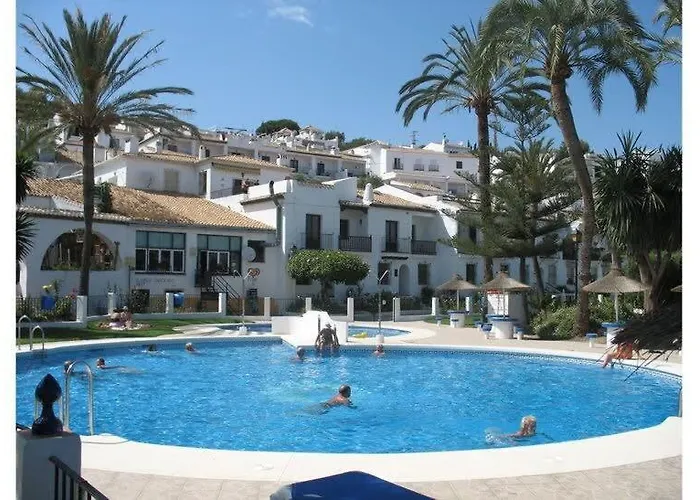 بيت للعطل Casa Bella Vista نيرخا