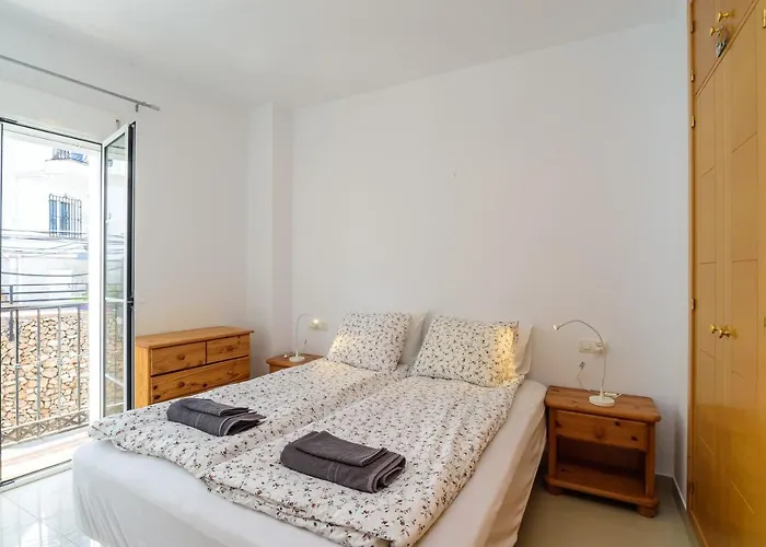 Casa Bella Vista بيت للعطل نيرخا